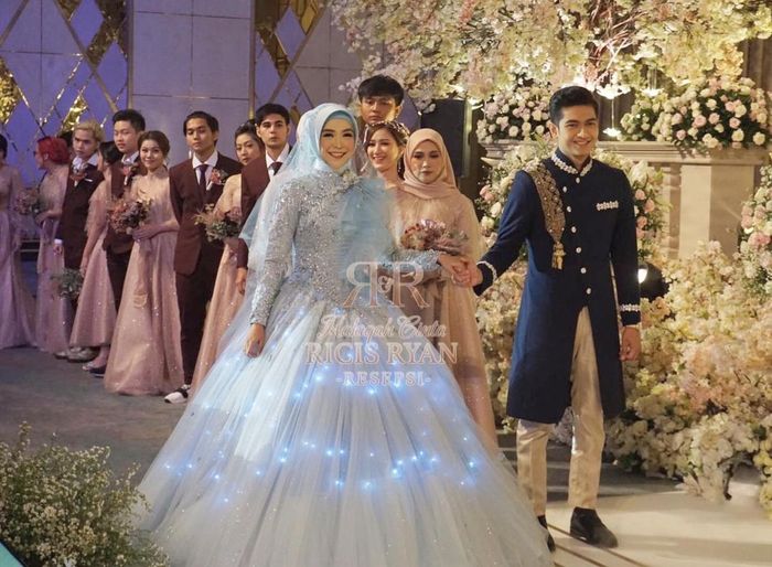 Tak Hanya Cantik di Akad Nikah, Ini Anggunnya 2 Gaun Ria Ricis di Acara ...