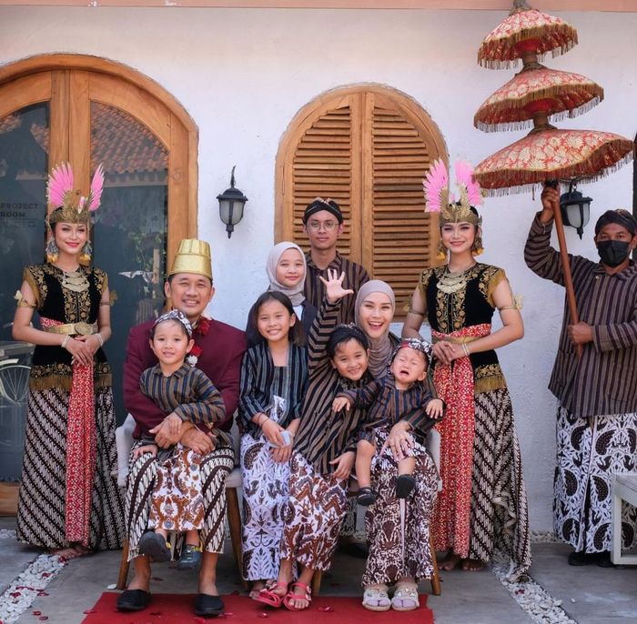 Keluarga Zaskia Adya Mecca