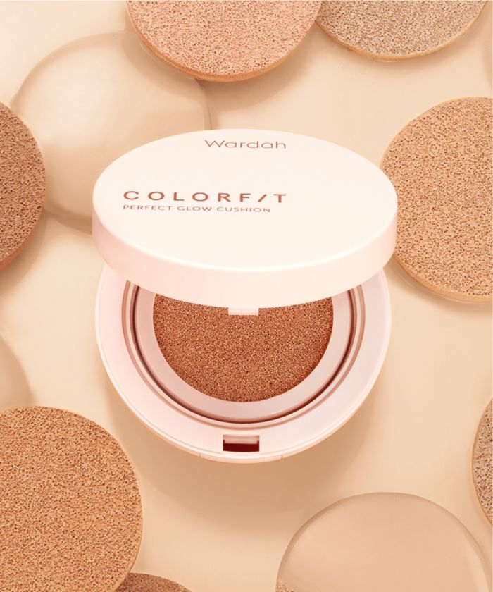 Wardah Colorfit Perfect Glow Cushion SPF 33 PA++.