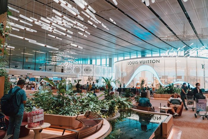 Terminal 1’s Central Piazza, tempat baru untuk berbelanja di Changi Airport