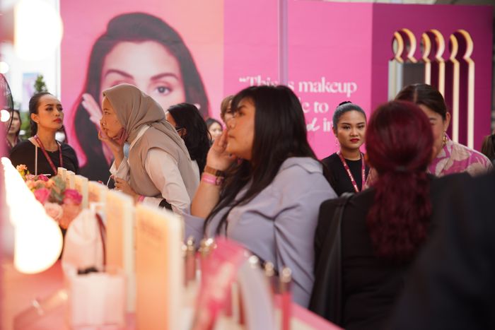 Rare Beauty hadir di Sephora Indonesia