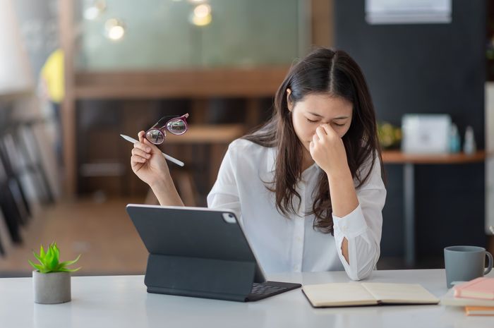 Jenuh dengan Pekerjaan saat Ini? Kenali 4 Kemungkinan Penyebabnya