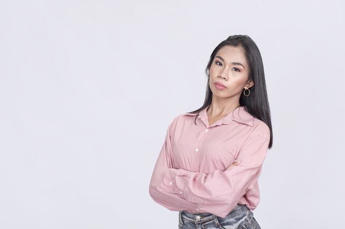 5 Rekomendasi Blouse Mulai Rp160 Ribuan Pas Jadi Outfit Ke Kantor