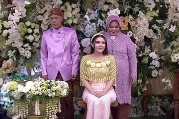 Jelang Pernikahan, Via Vallen Lakukan Siraman Pakai 7 Sumber Mata ...