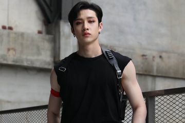 Dengarkan Lagu Milik Tulus, Bang Chan Stray Kids Hebohkan Netizen ...